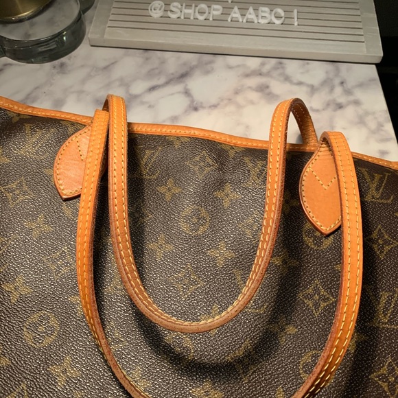 🛑SOLD ON FB🛑 Louis Vuitton Neverfull MM - Picture 3 of 8